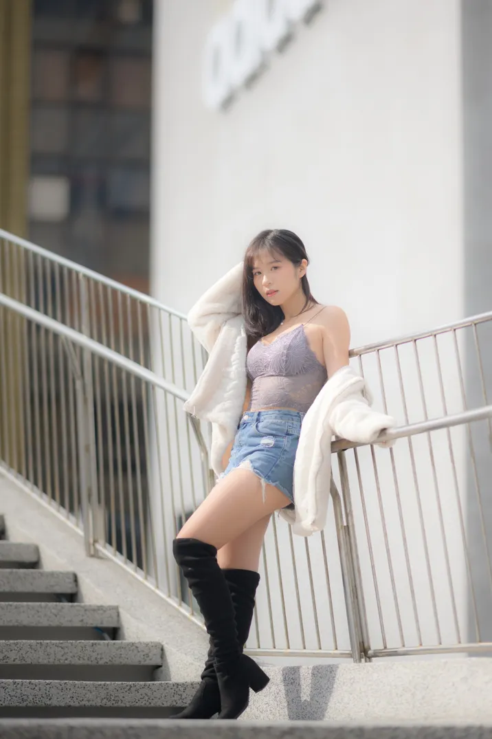 [Mzsock] NO.215 YoYo denim shorts and boots street photography#[105P]-50