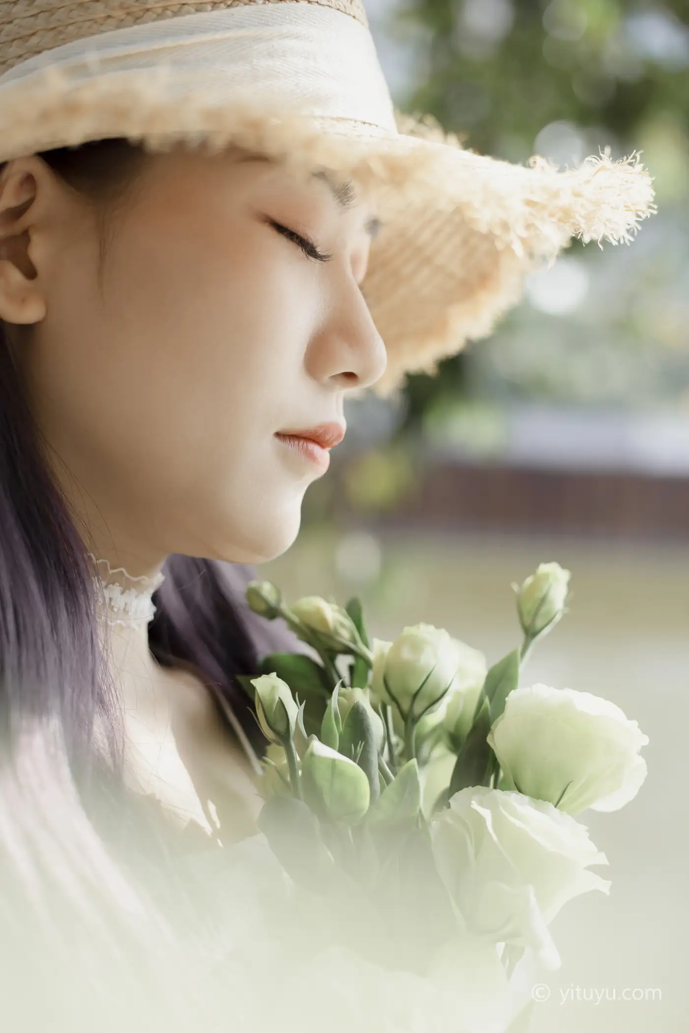 [YITUYU] 2021.06.07 Vol.069 – Breeze and light floral fragrance cocoa#[37P]-24